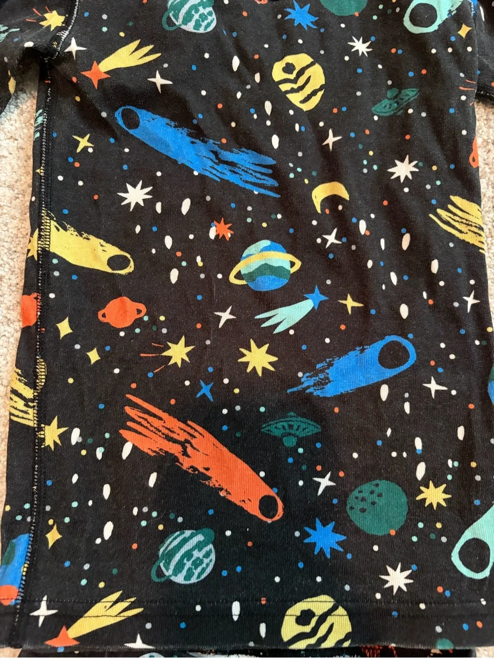 Hanna Andersson Black Space-Print Pajama Set